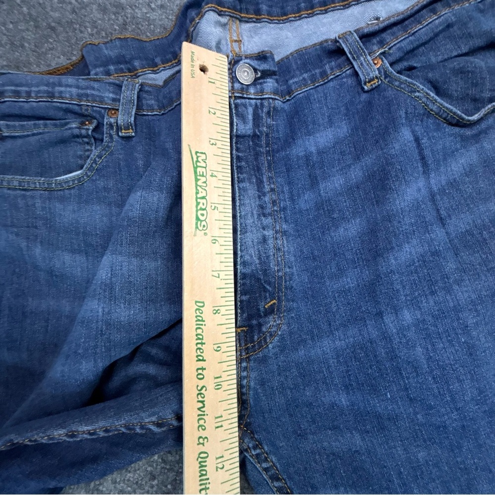 Levi's 559 Blue Jeans Men's 40x30 (40x30 fit) Relaxed Straight Medium Wash - Picture 6 of 16